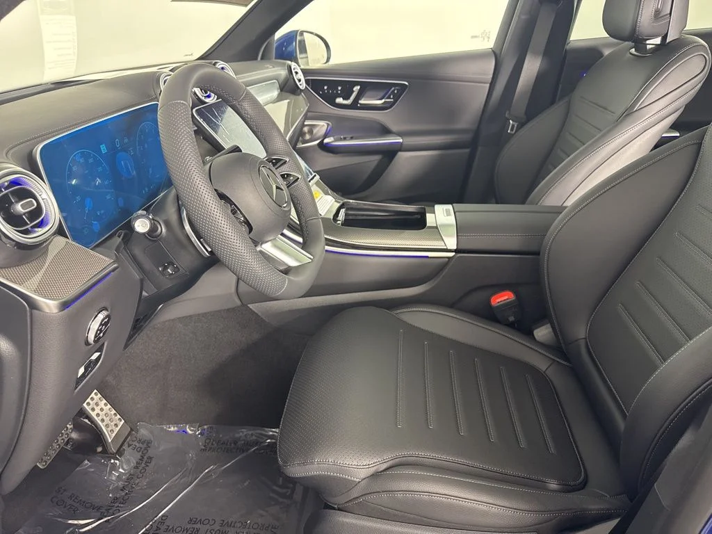 New 2026 Blue Mercedes-Benz GLC 300 image 24