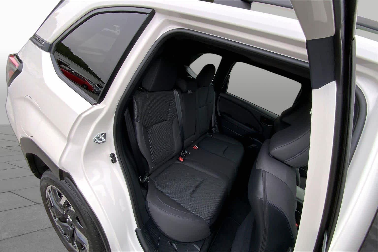 Used 2025 Crystal White Pearl Subaru Premium Hybrid image 17