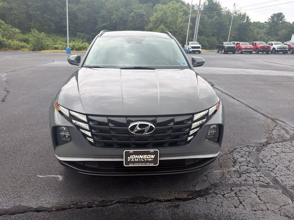 Used 2024 Gray Hyundai SEL image 3