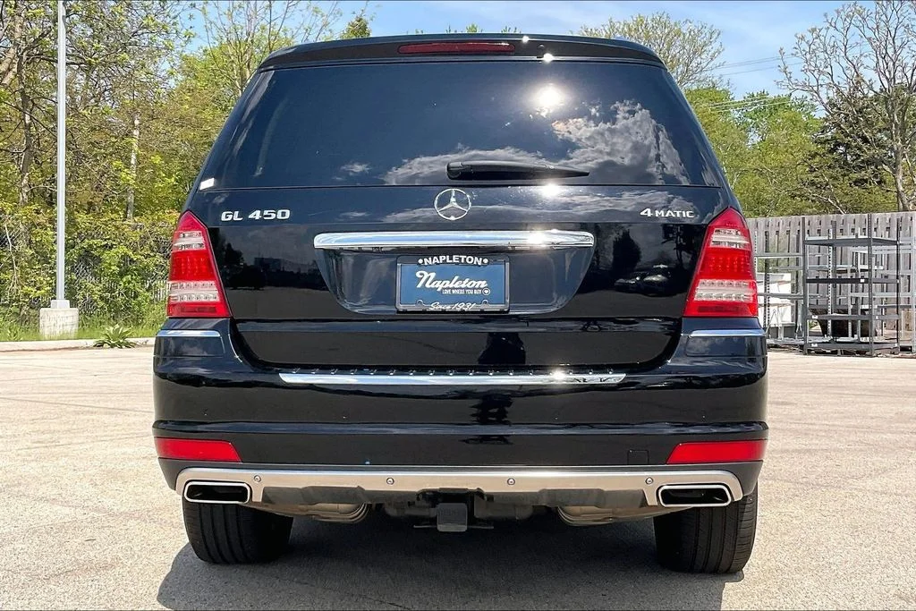 Used 2012 Black Mercedes-Benz GL 450 image 3