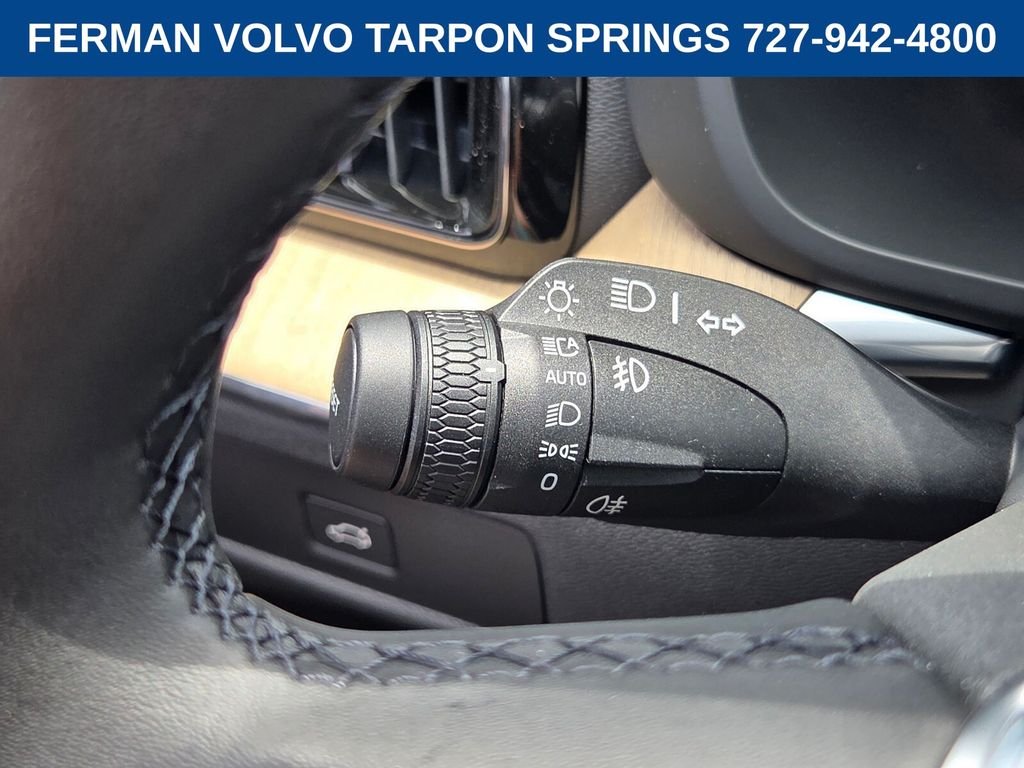 New 2026 Crystal White Volvo Plus image 33