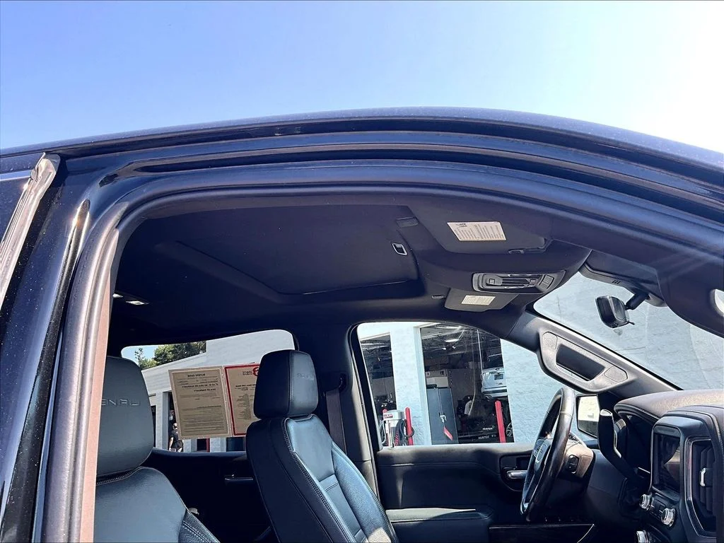Used 2020 Black GMC Denali image 23