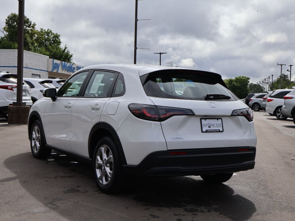 Used 2024 White Honda LX image 5