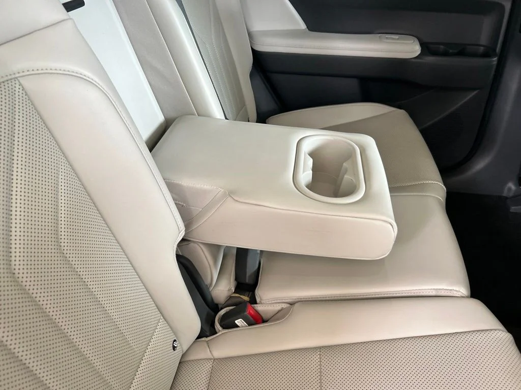 Used 2026 Silver Hyundai SEL image 33