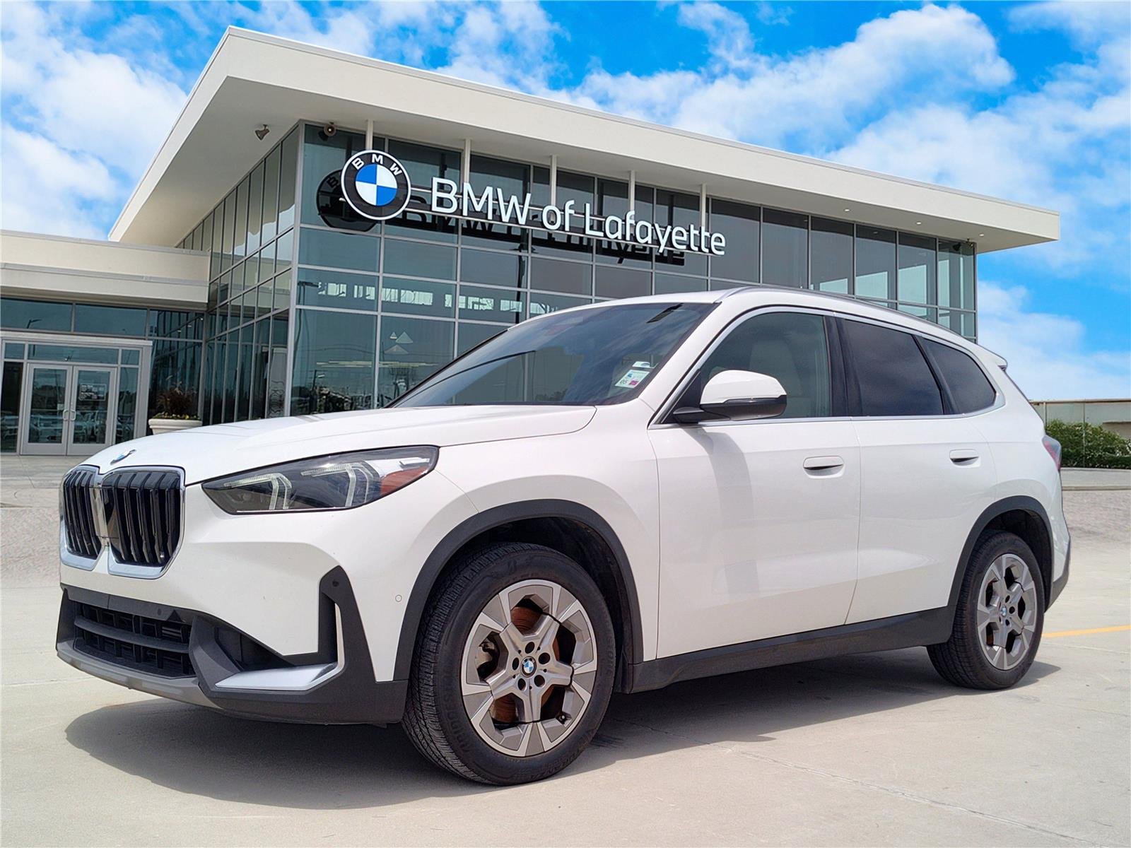2023 BMW X1 xDrive28i's photo