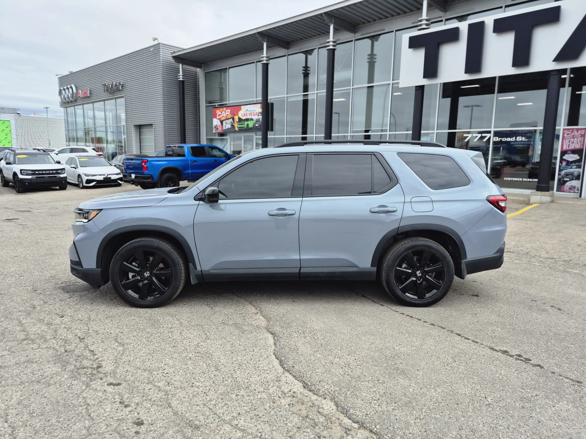 Certified Used 2025 Sonic Grey Pearl Honda Black Edition AWD*Adaptive Cruise | Remote Start | Nav | Cooled Leather | Pano Roof | Htd Wheel image 12
