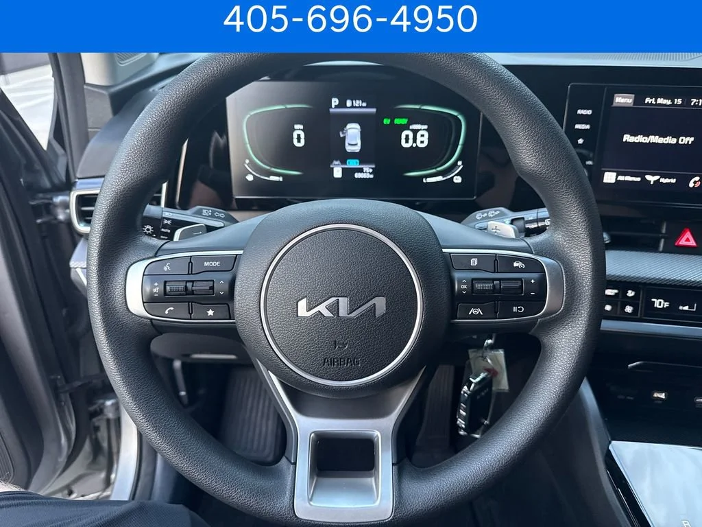 Pre-Owned 2023 Kia Sportage Hybrid LX