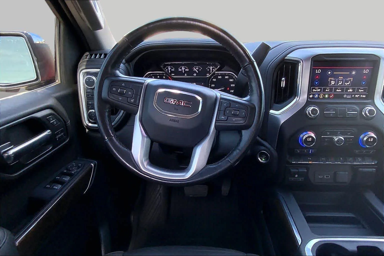 Used 2022 Cardinal Red GMC SLT image 6