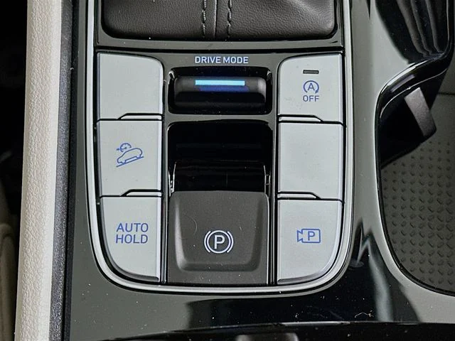 New 2026 Green Hyundai SEL image 18