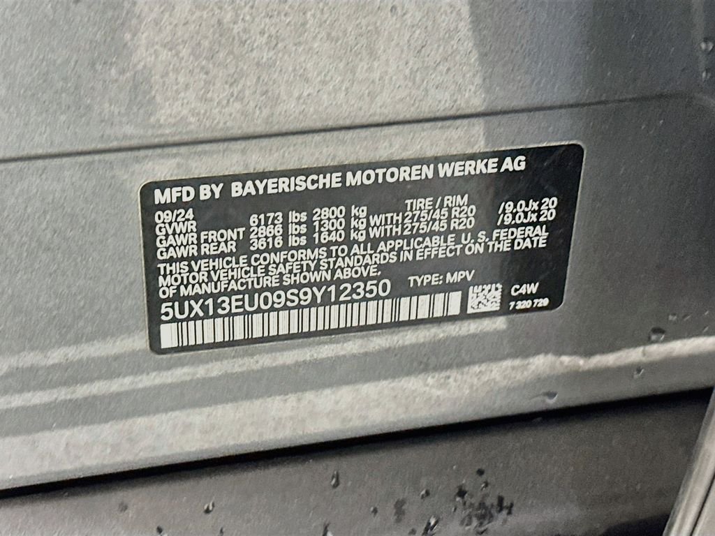 Used 2025 Gray BMW sDrive40i image 33