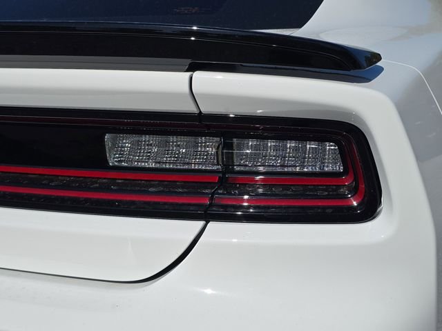 New 2026 White Knuckle Exterior Paint Dodge Scat Pack Plus image 9