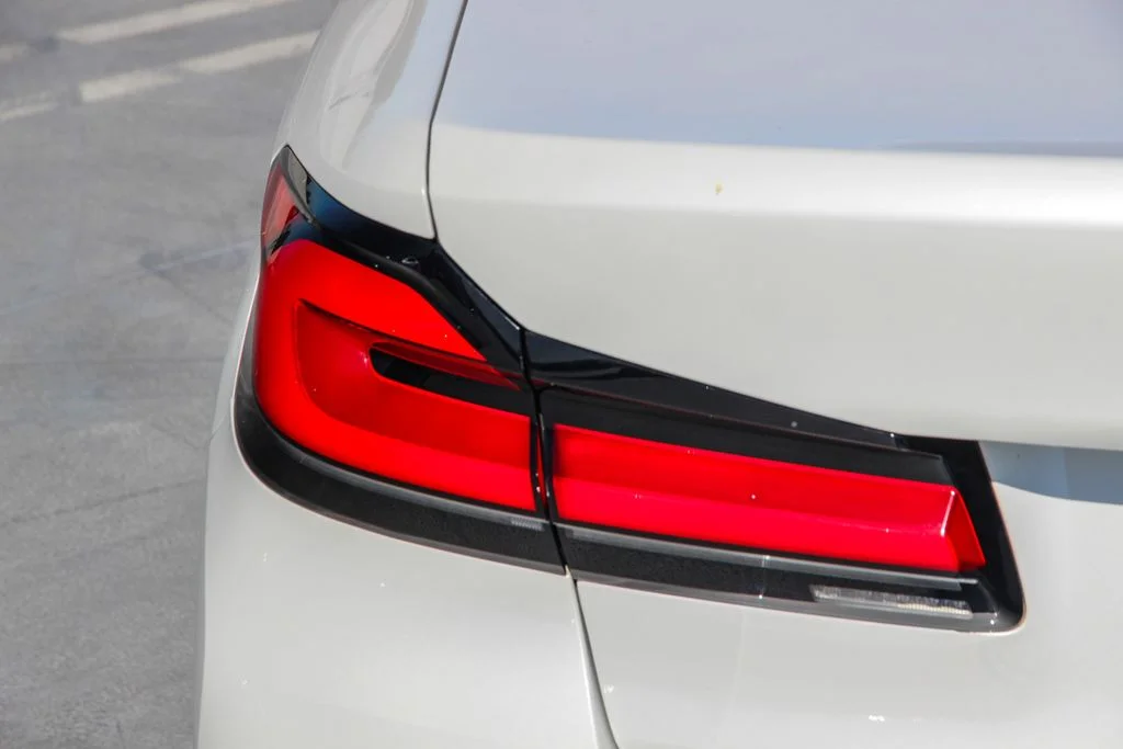 Used 2021 White BMW 540i image 7