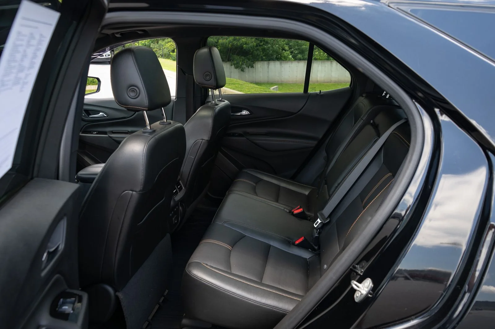 Used 2024 Black Chevrolet Premier image 19
