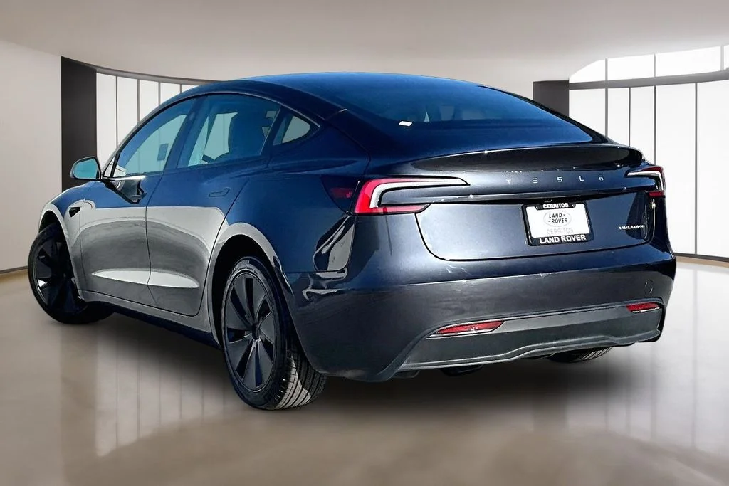 Used 2024 Black Tesla Long Range image 4