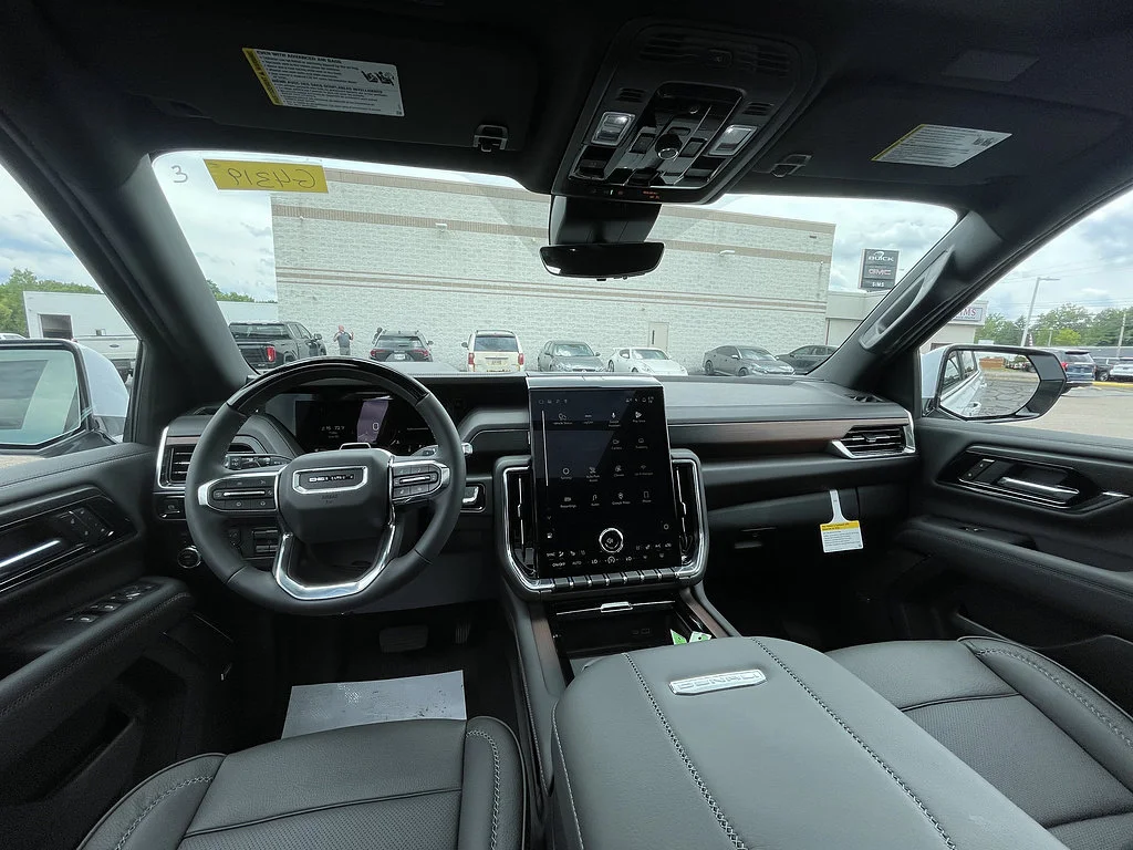 New 2026 Glacier White Tricoat GMC Denali image 23