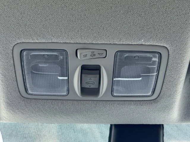Used 2026 White Hyundai SEL image 22