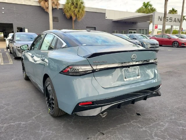 New 2027 Atlantic Gray Metallic / Super Black Two-tone Nissan SR image 6