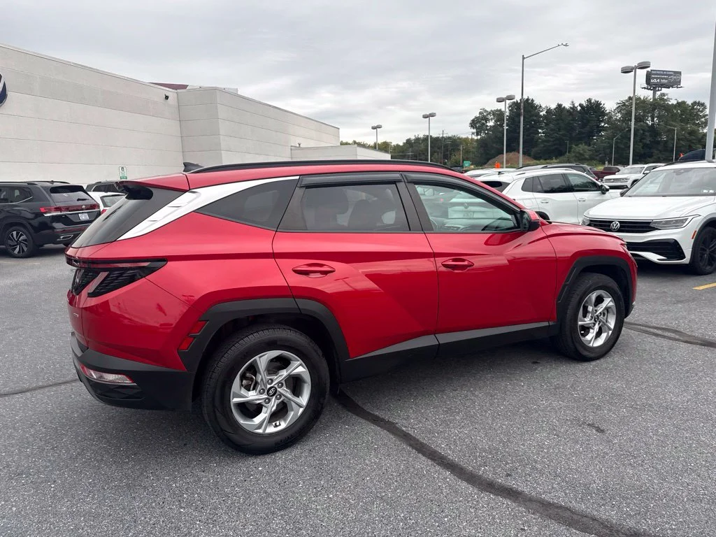 Used 2022 Calypso Red Hyundai SEL image 14