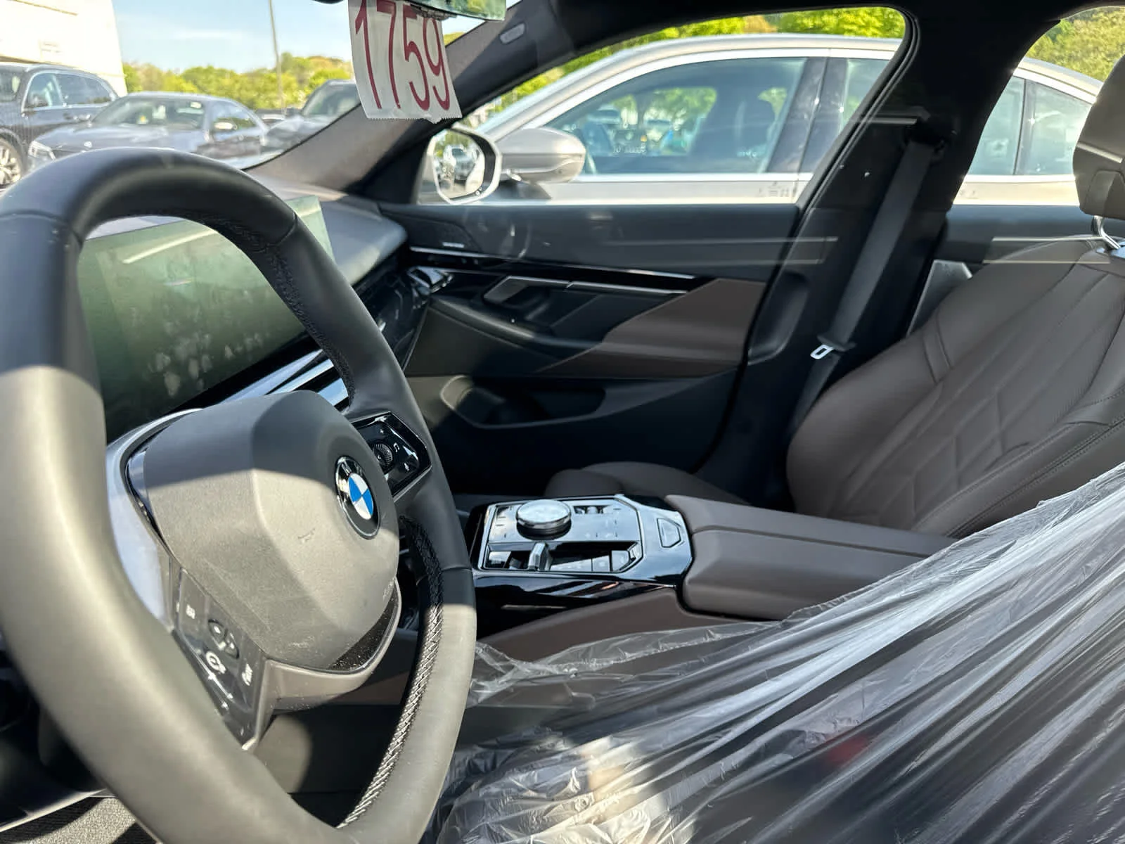 Used 2024 Oxide Grey Metallic BMW 530i xDrive image 19