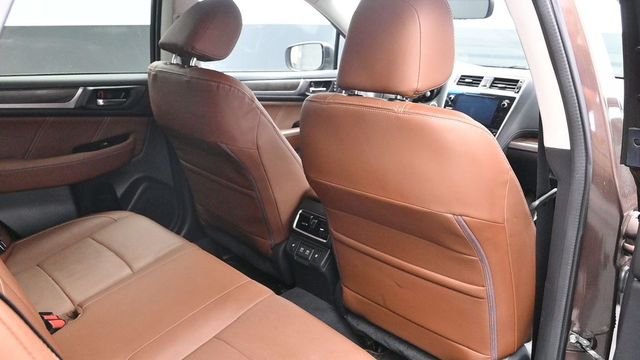 Used 2019 Brown Subaru 2.5i image 13