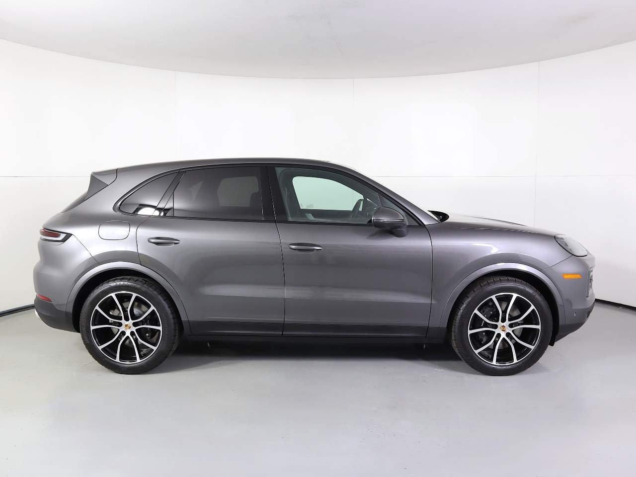 New 2026 Quartzite Grey Metallic Porsche  image 8