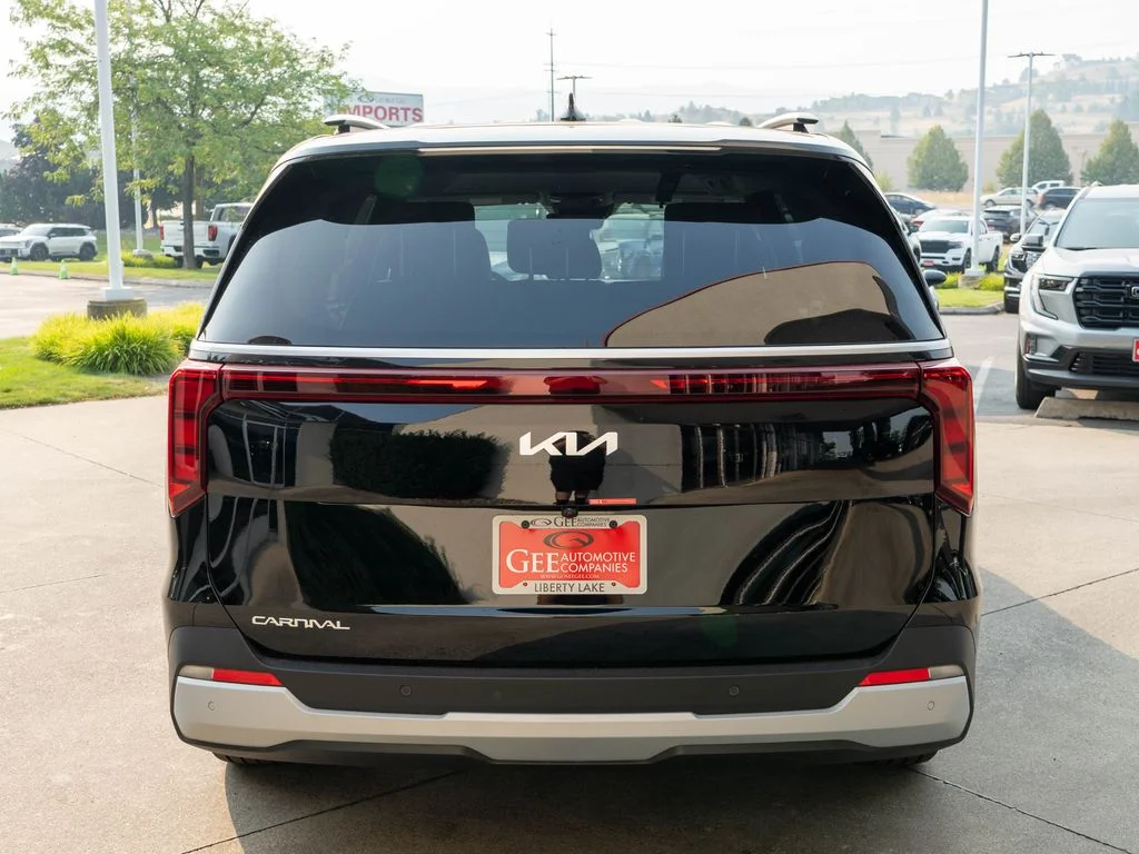 New 2026 Aurora Black Pearl Kia EX image 6