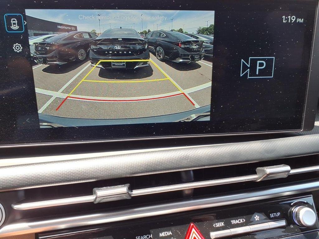 New 2026 Silver Hyundai SEL FWD image 28