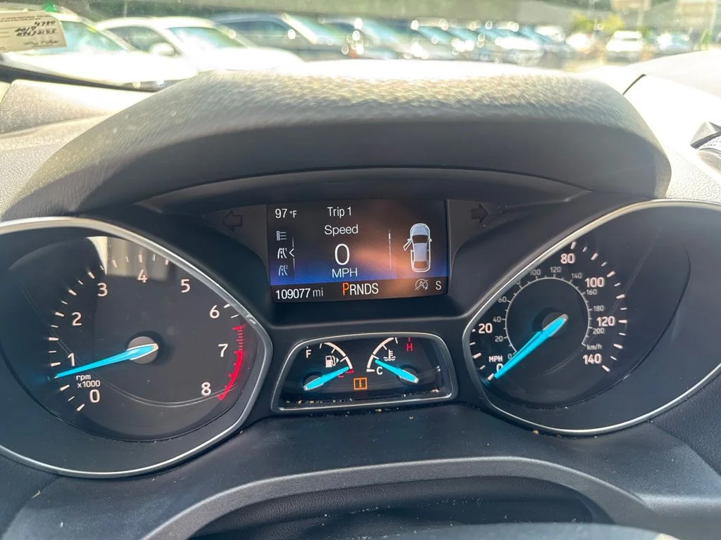 Certified Used 2019 White Ford SE image 10