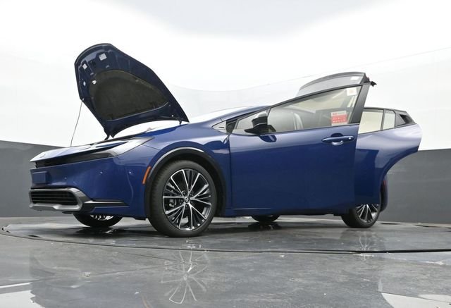 2026 Toyota Prius XLE - Photo 27