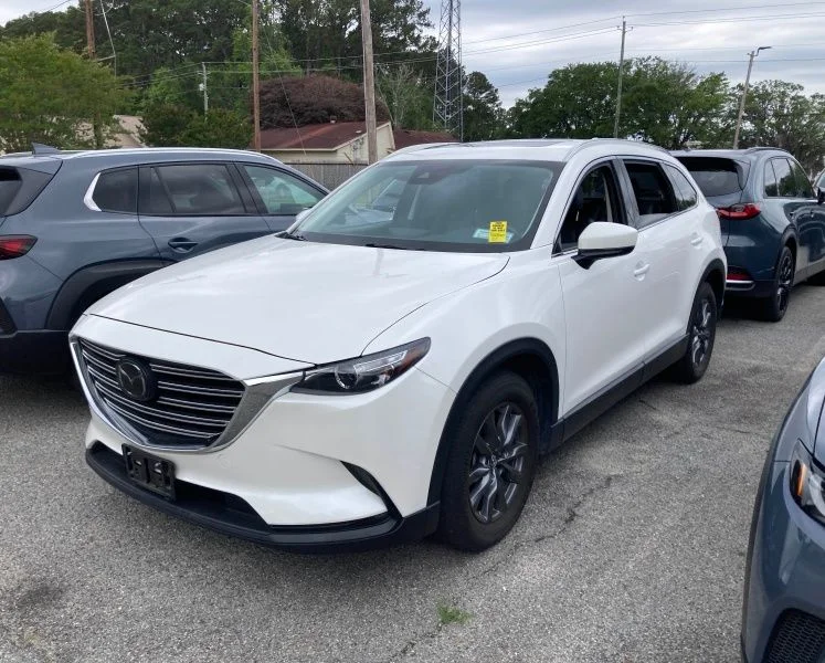 2023 Mazda CX-9 Touring AWD's photo