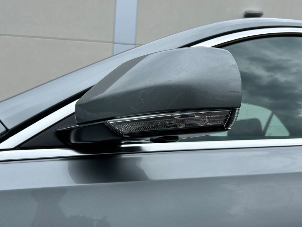Used 2024 Silver Cadillac Premium Luxury image 30