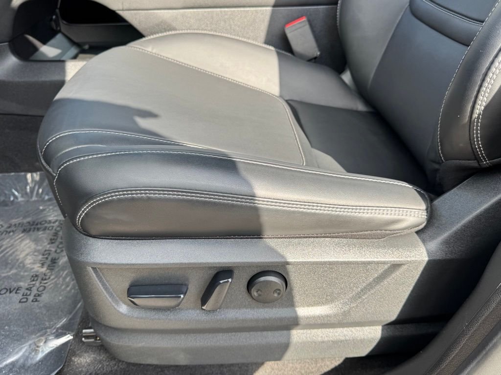Certified Used 2026 Anthracite Gray INFINITI PURE image 17