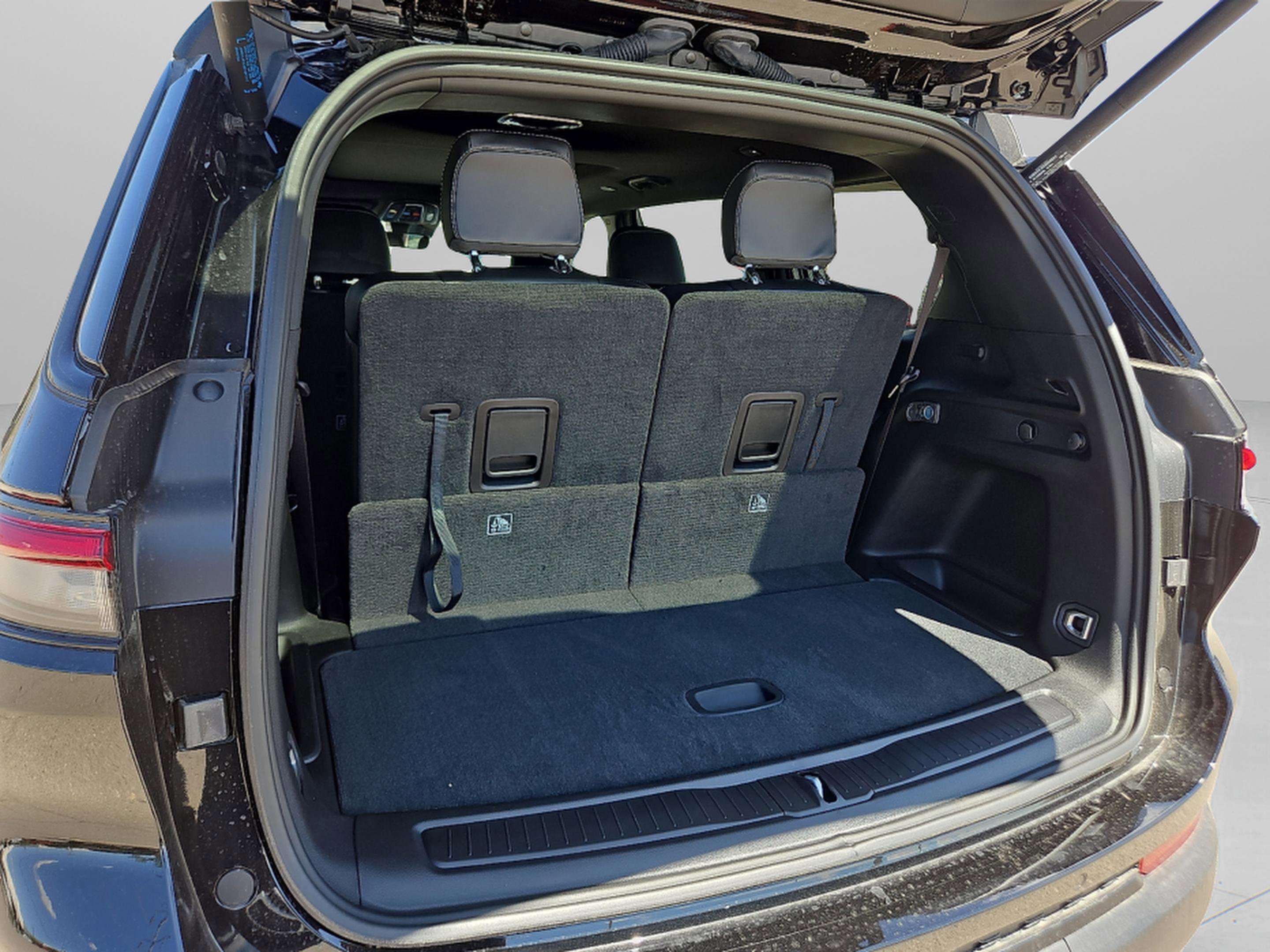 2025 Jeep Grand Cherokee L Limited - Photo 23