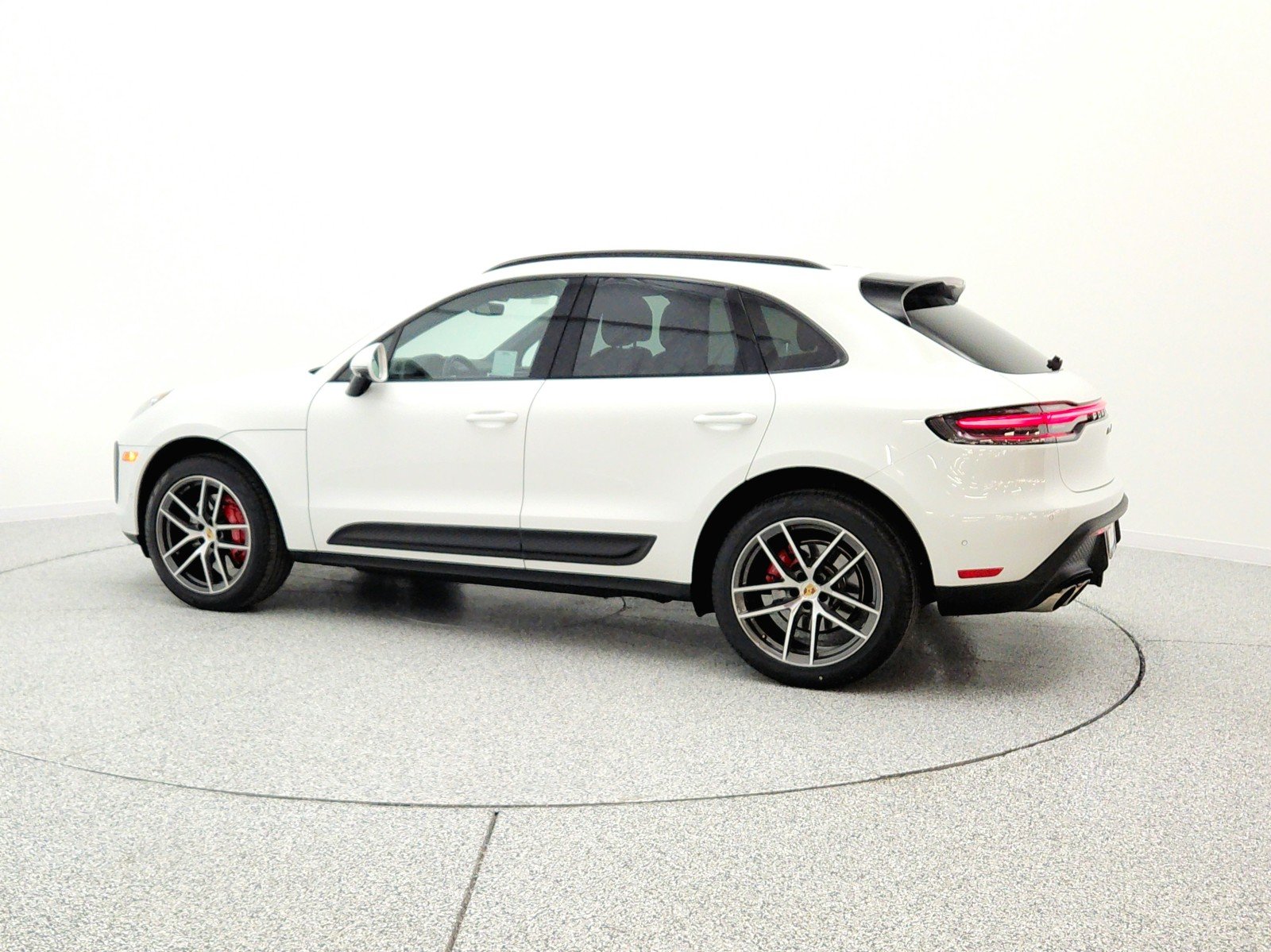 Used 2023 White Porsche S AWD image 8