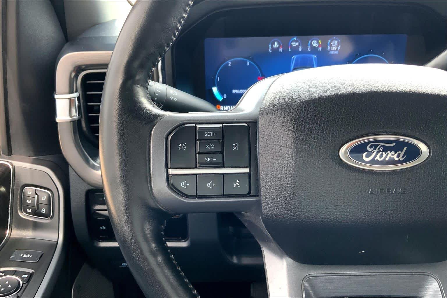Used 2024 Oxford White Ford LARIAT image 23