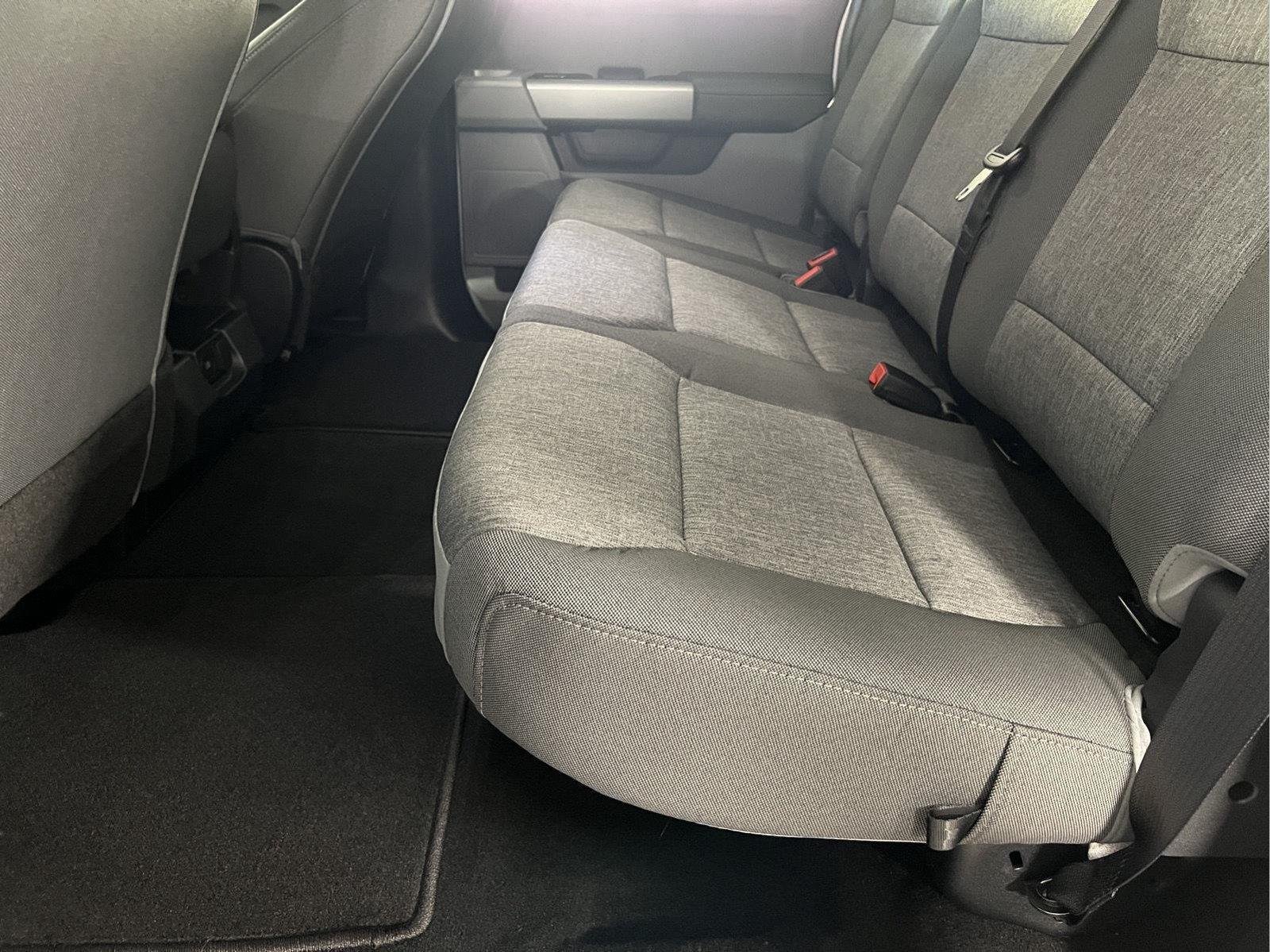 New 2026 Oxford White Ford F-250® XL image 16