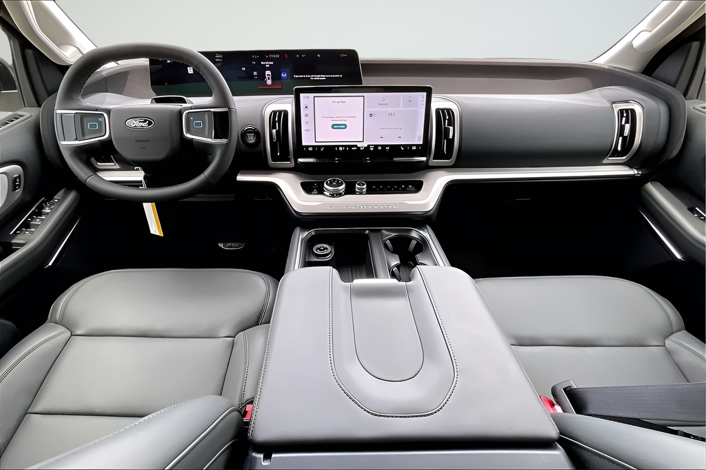 New 2026 Star White Metallic Tri-Coat Ford Active image 6