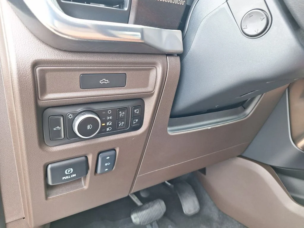 New 2026 Agate Black Metallic Ford King Ranch® image 20