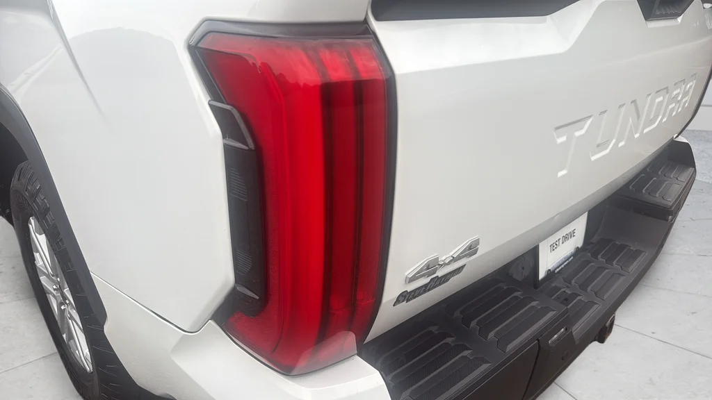 Used 2023 White Toyota SR5 image 28