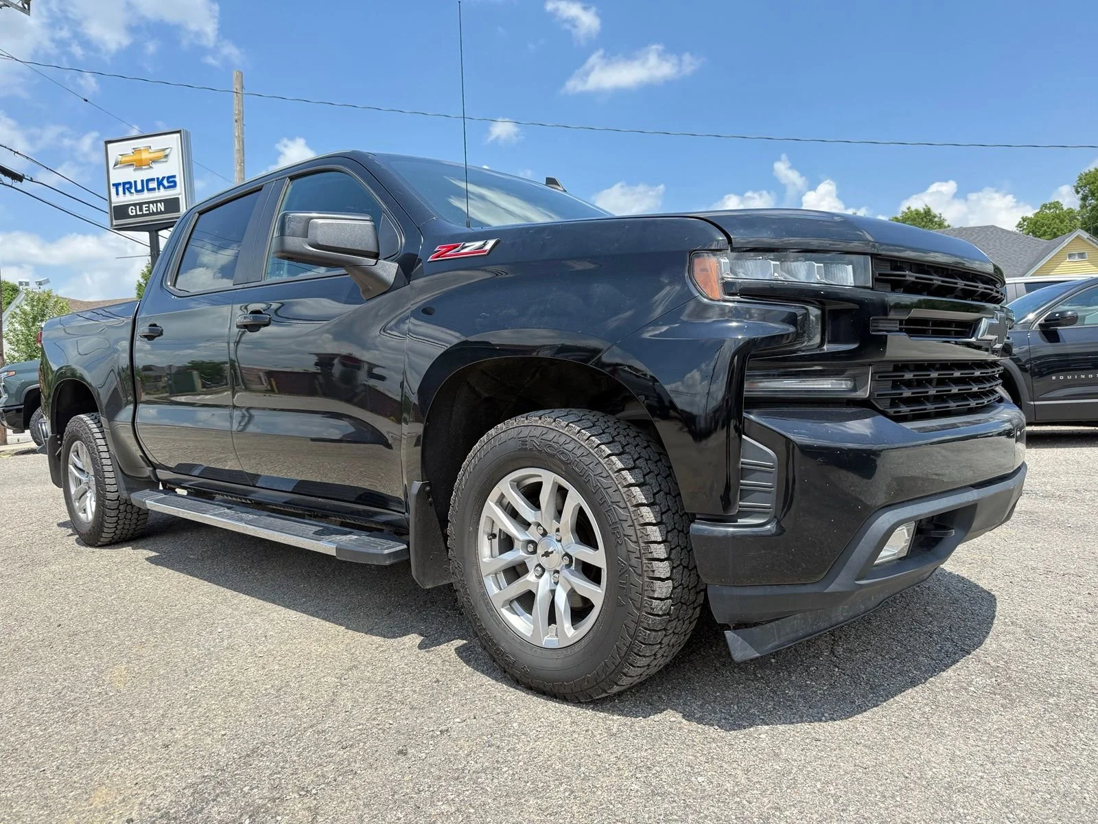 Used 2019 BLACK Chevrolet RST image 6