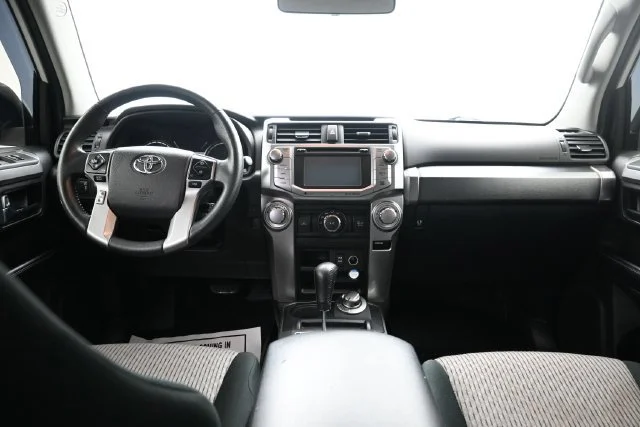 Used 2019 Super White Toyota SR5 image 19