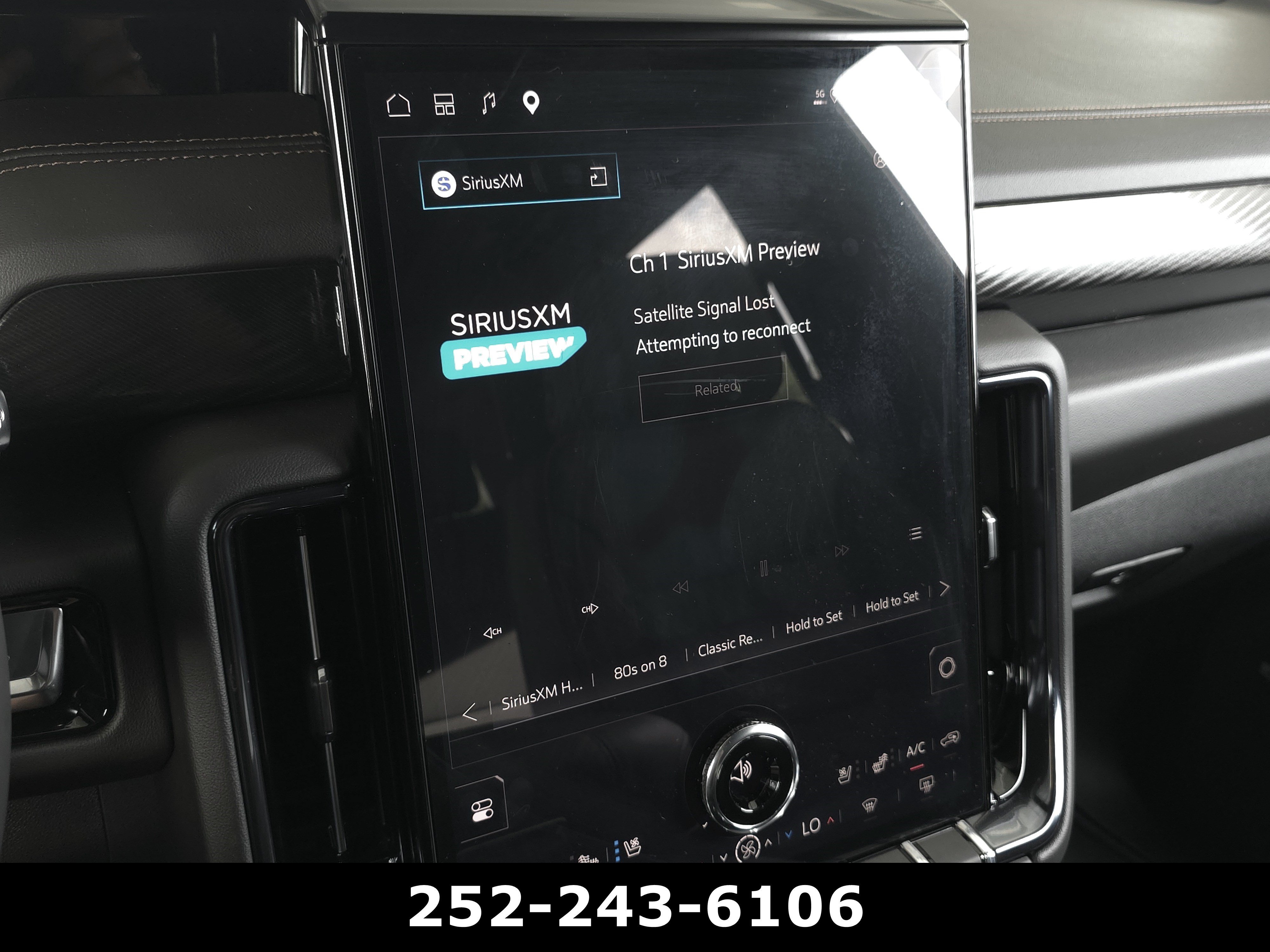 Used 2026 Midnight Pine GMC AT4 image 18