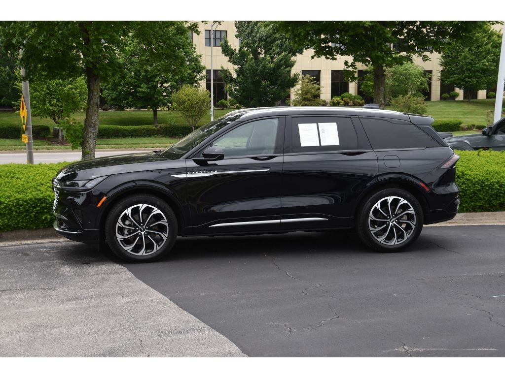 Used 2024 INFINITE BLACK MET CC Lincoln Reserve image 7