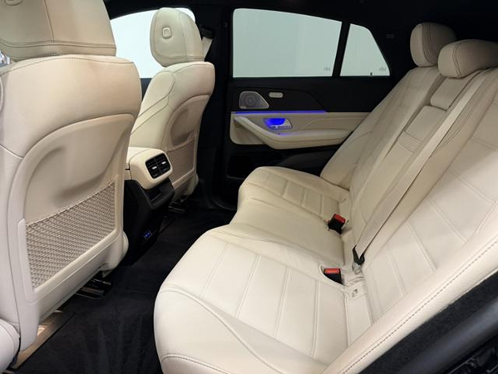 Certified Used 2026 Black Mercedes-Benz 4MATIC® image 20