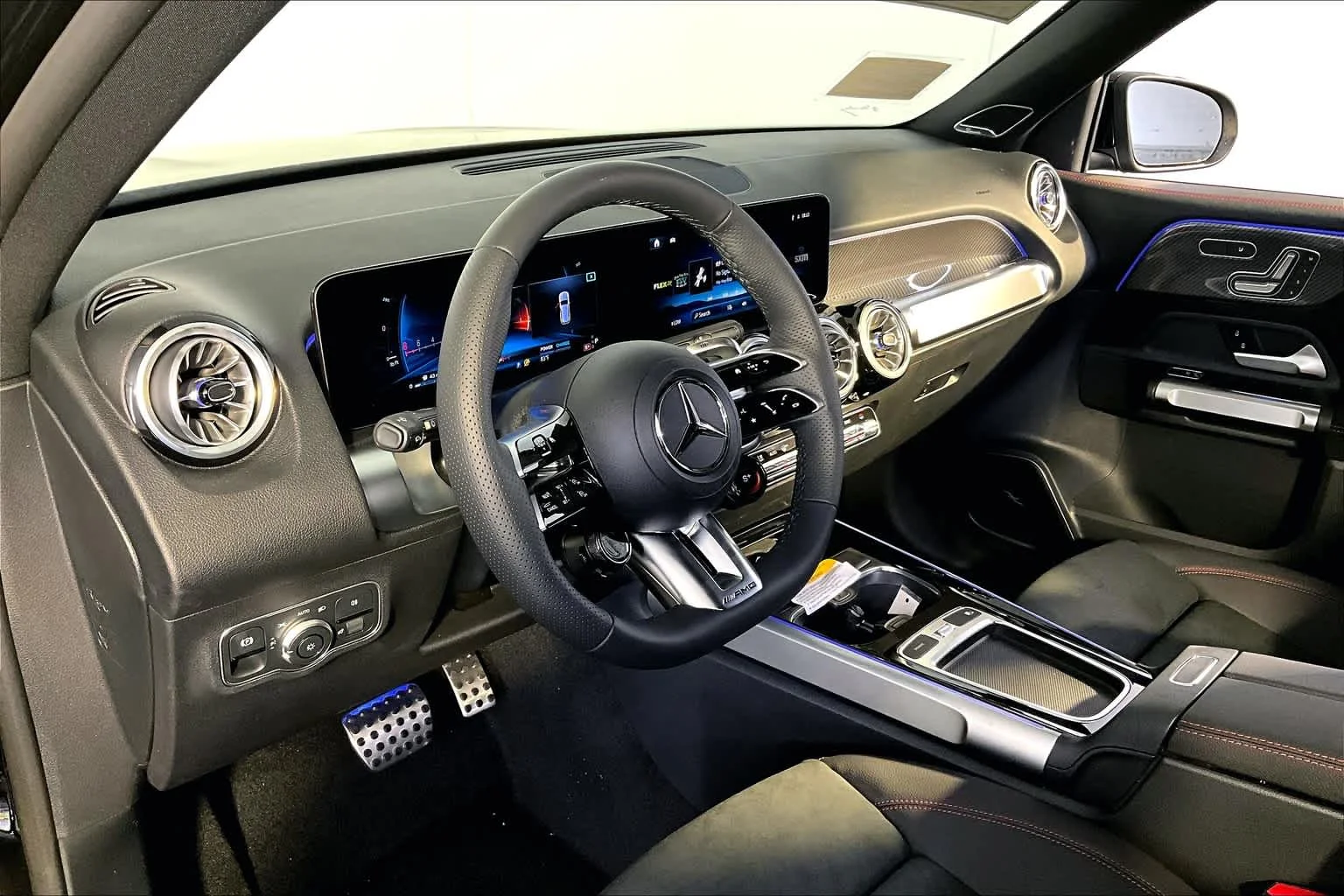 Used 2025 Night Black Mercedes-Benz AMG® GLB 35 image 9