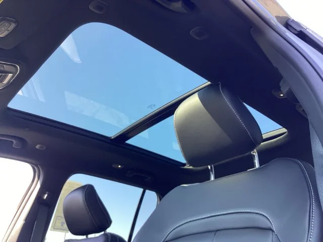 New 2027 Gray Jeep LIMITED 4X4 image 21