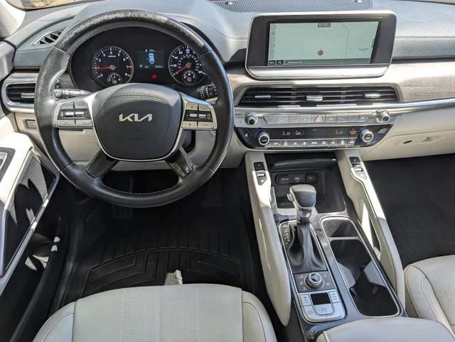 Used 2022 Moss Kia EX image 12