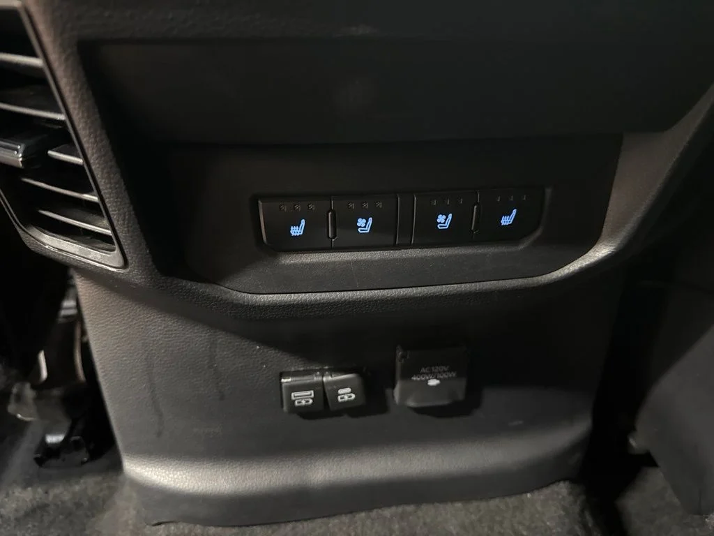 Used 2022 Gray Toyota Platinum image 13
