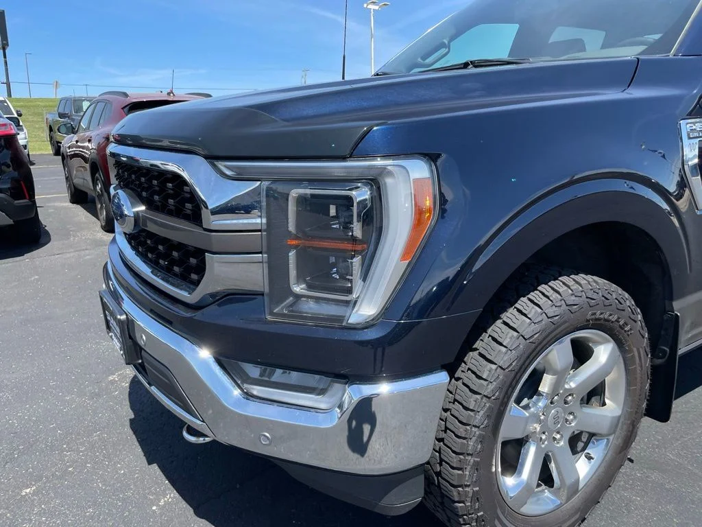 Used 2023 Antimatter Blue Metallic Ford King Ranch image 40