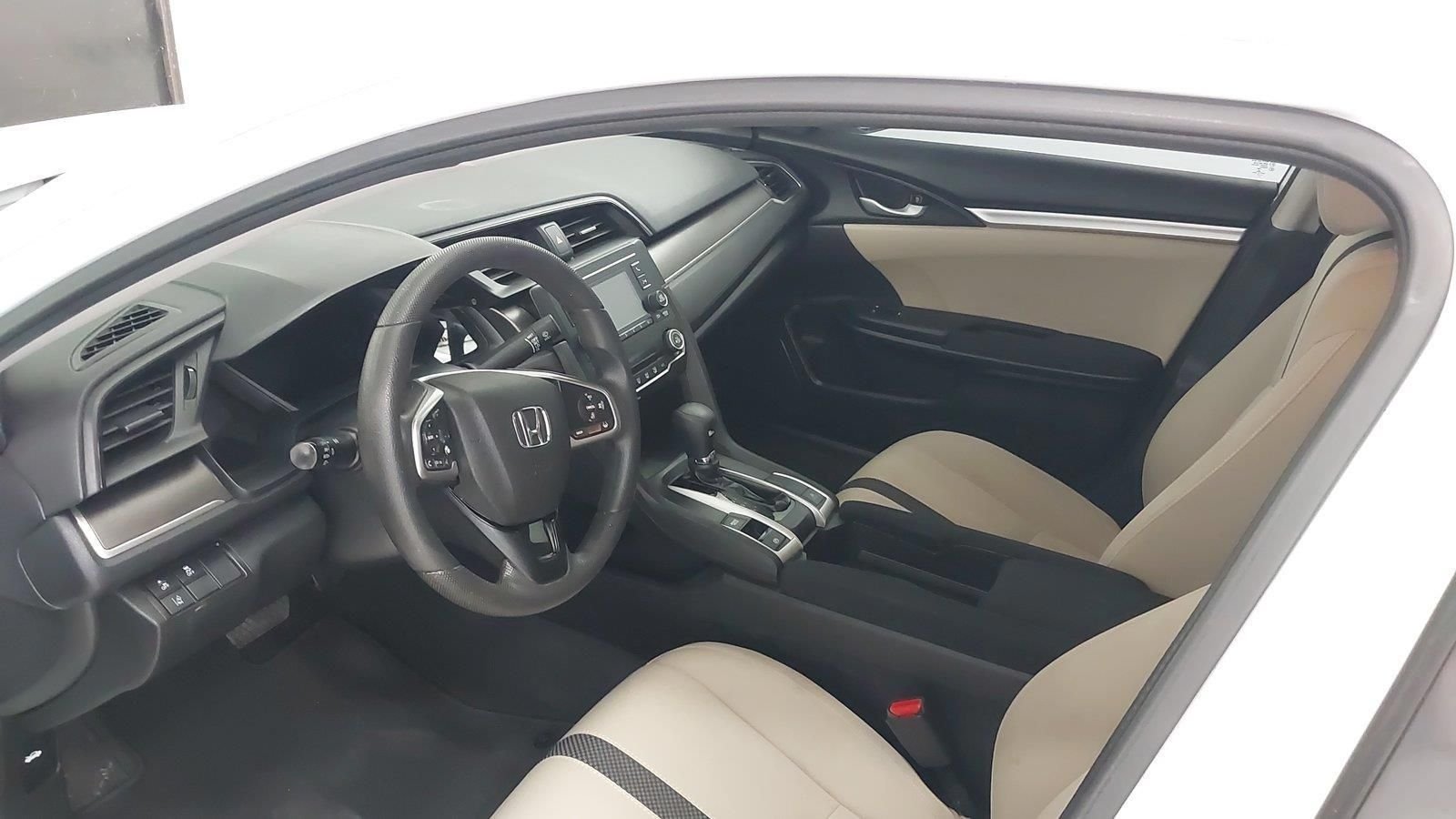 Used 2021 White Honda LX image 9